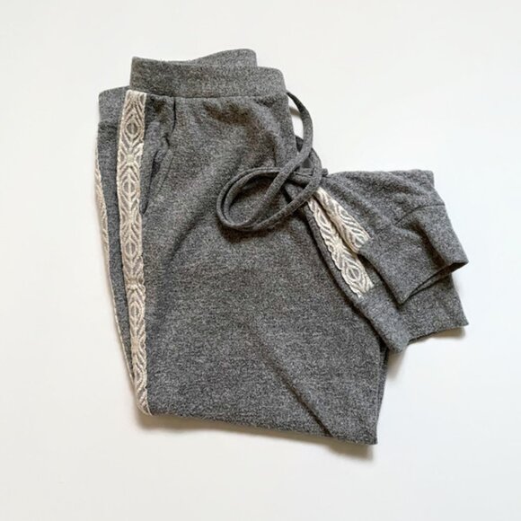 Soft material sweatpants, Lightweight sweatpants - Picture 1 of 9